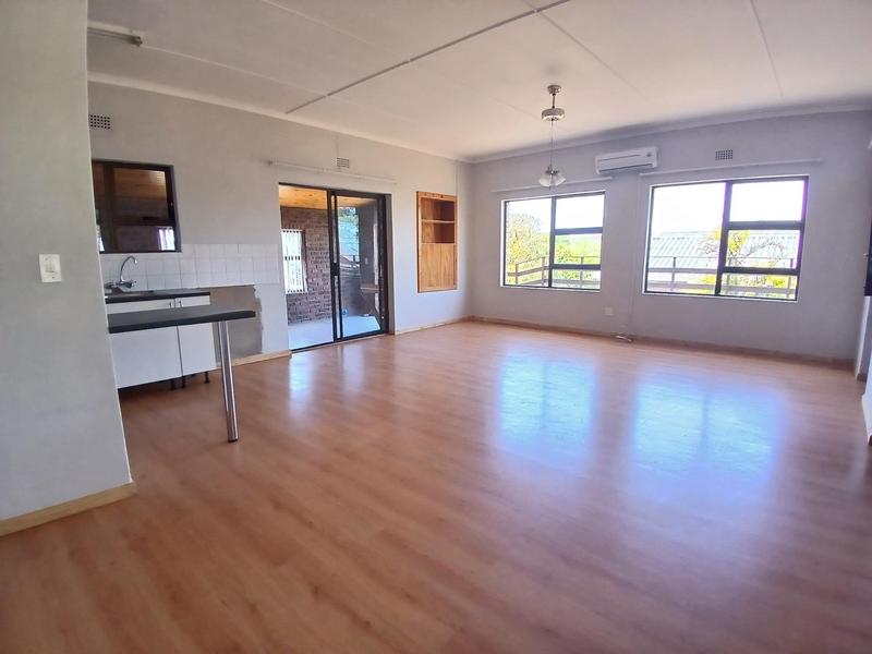 2 Bedroom Property for Sale in Stilbaai Wes Western Cape